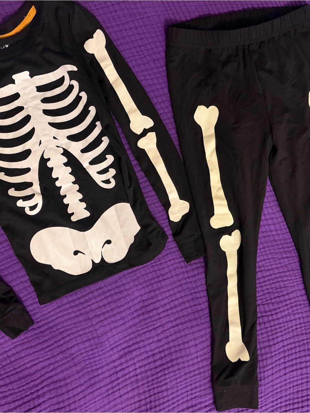 Kids Black Skeleton Pajama Set with Glow-Like Bone Print